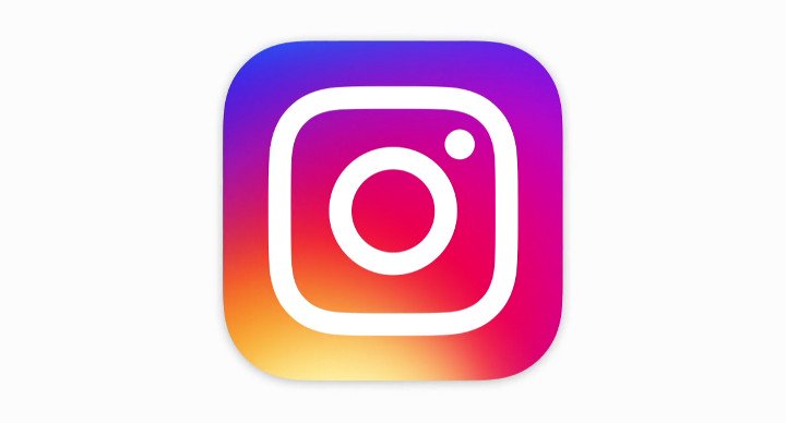 Instagram para Windows 10 ya permite mandar fotos por mensaje privado