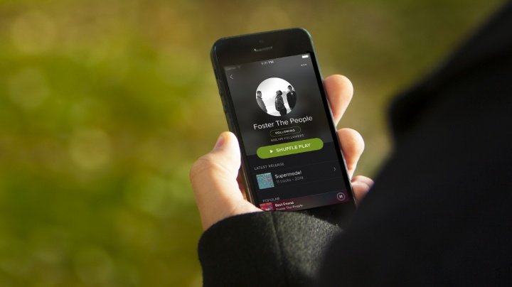 Spotify podría impedir escuchar ciertas canciones en las cuentas gratuitas