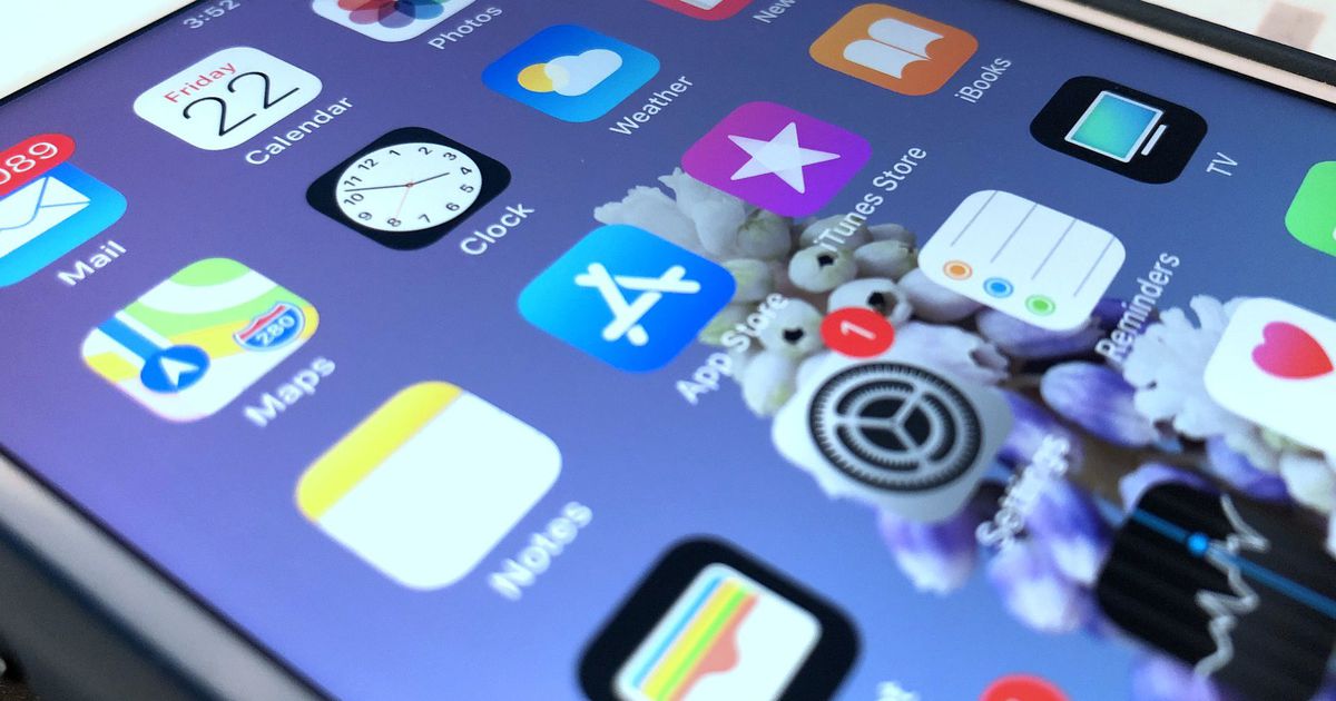 Hvordan vite hvilke apper vi har lastet ned på iPhone-en vår