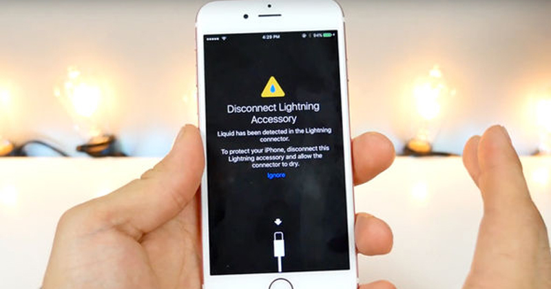 iOS 10 vil advare når iPhone kan bli skadet av vann
