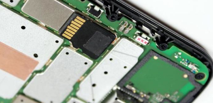 Moto G-minne er en enkel microSD